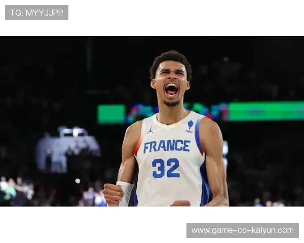 文班亚马补位范围覆盖全场,圣城防守压制明显 文班亚马补位范围覆盖全场,圣城防守压制明显