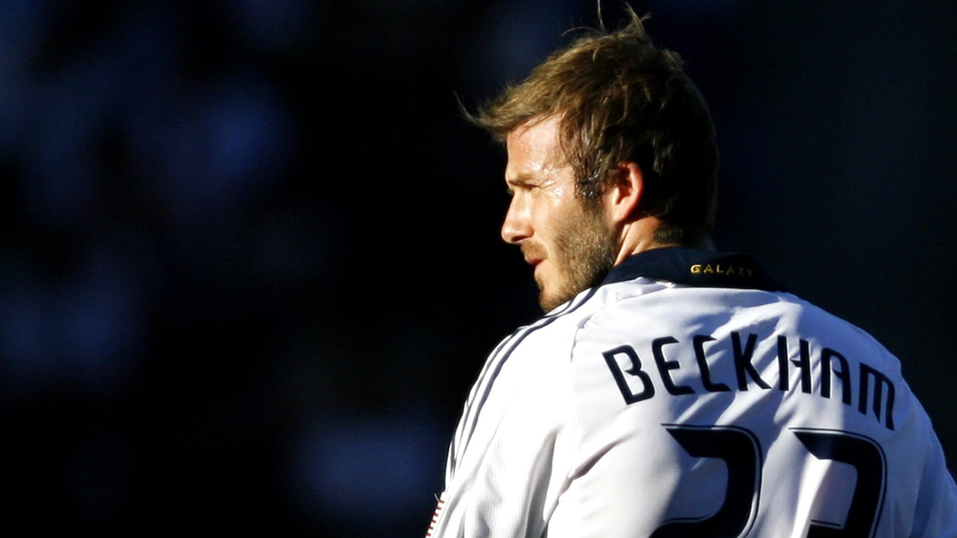 欧冠半决赛：哈兰德破门+中楣 曼城一球小胜意甲冠军